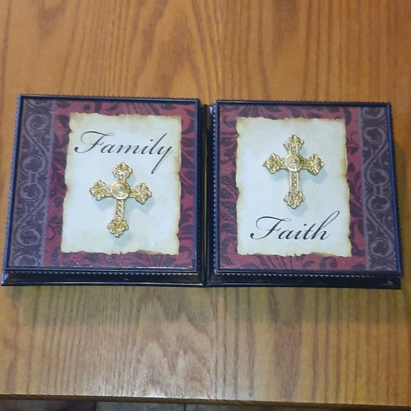 Two cute frames